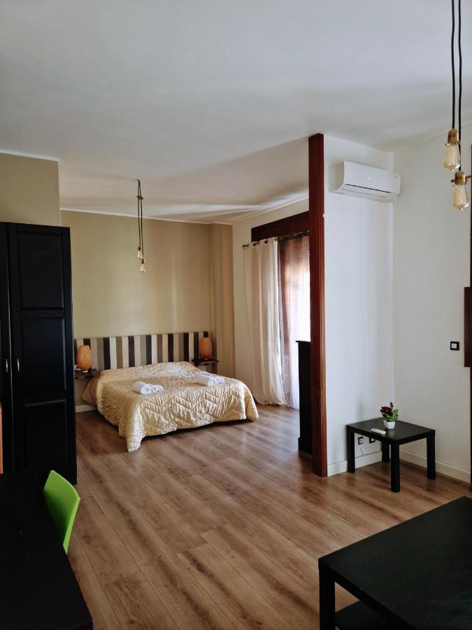 Battisti Rooms & Breakfast Lecce Ngoại thất bức ảnh